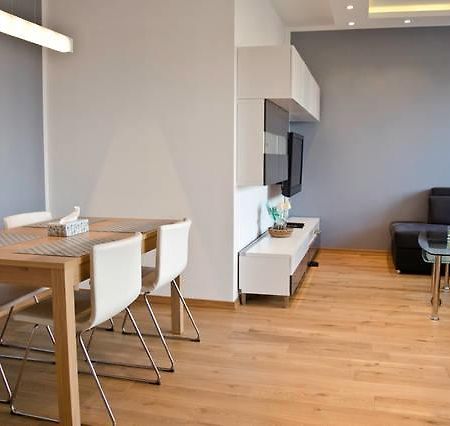 Modern & Functional Apartment Wwa Warschau Buitenkant foto